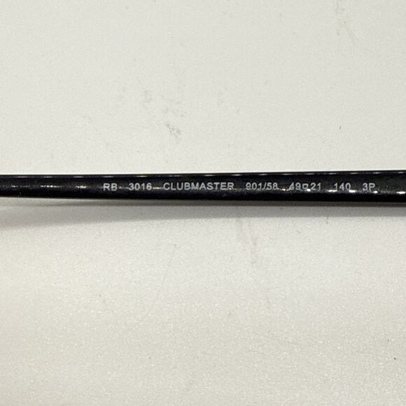 Ray-Ban RB3016 Clubmaster 901/58 49[]21 140 3P Black Sun/eyeglasses FRAMES ONLY - Picture 6 of 9